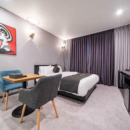 Pyeongtaek Hermes Hotel Екстериор снимка