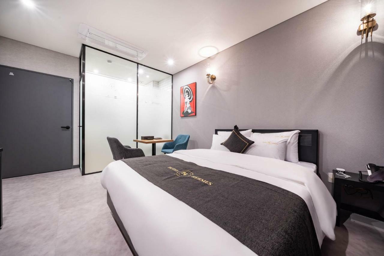 Pyeongtaek Hermes Hotel Екстериор снимка